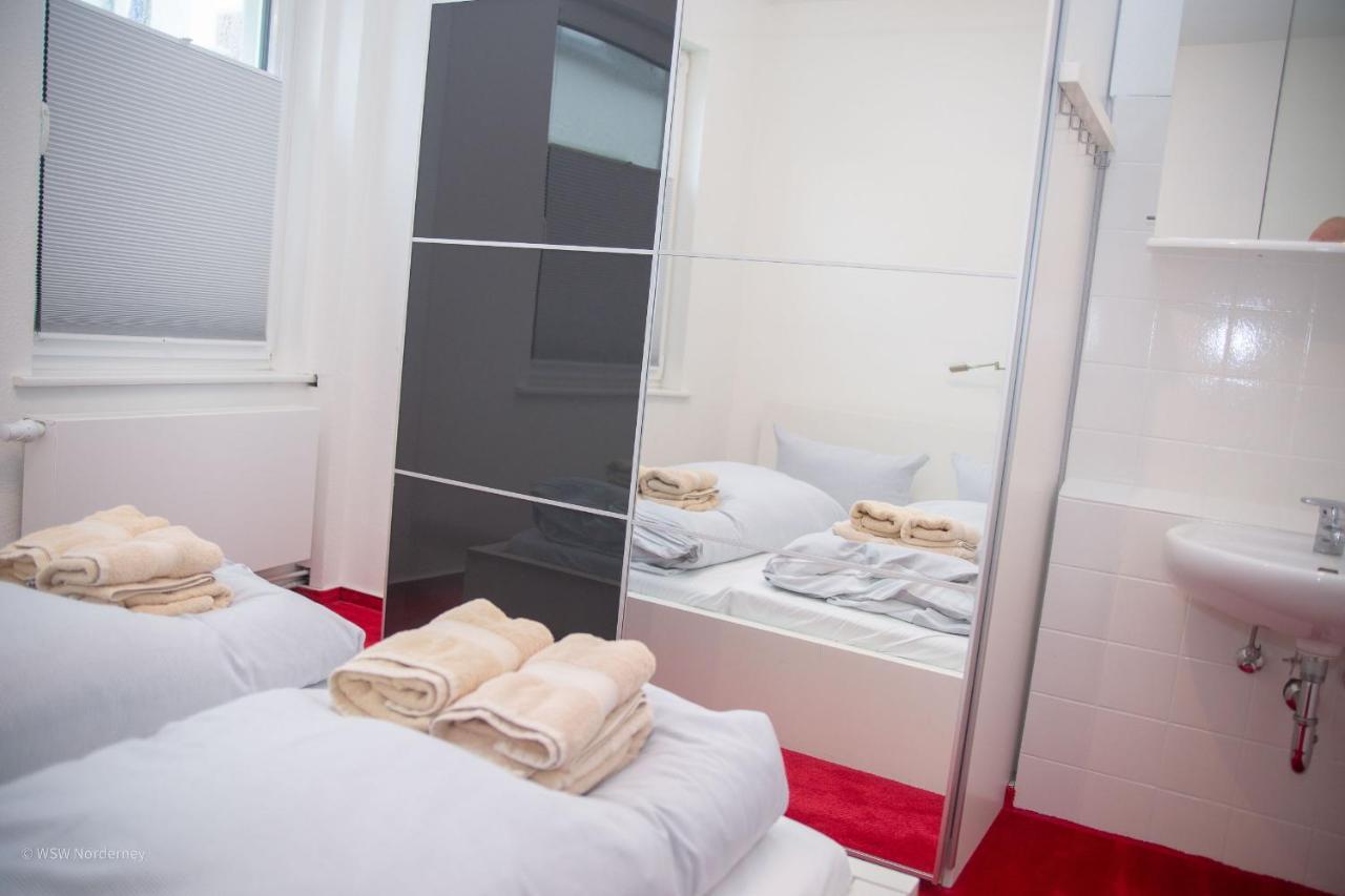 Westwind Im Haus Portscher ノルダーナイ エクステリア 写真